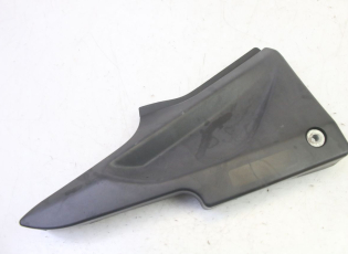 CACHE SOUS SELLE DROIT