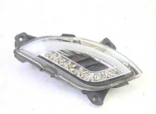 CLIGNOTANT AVANT DROIT