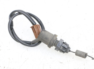 CONTACTEUR FEU STOP ARRIERE