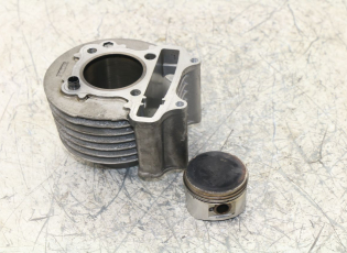 CYLINDRE PISTON