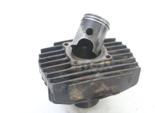 CYLINDRE PISTON