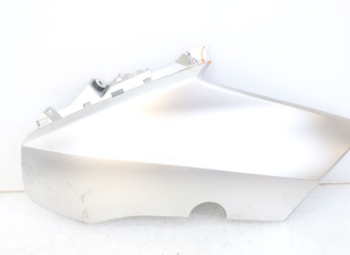 FLANC LATERAL AVANT DROIT