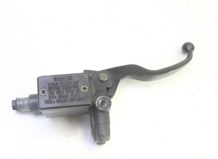 MAITRE CYLINDRE AVANT