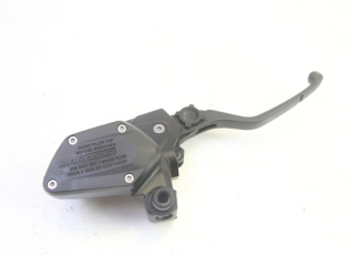 MAITRE CYLINDRE AVANT