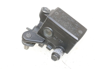 MAITRE CYLINDRE AVANT