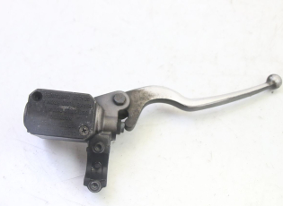 MAITRE CYLINDRE AVANT