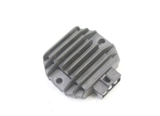 REGULATEUR CHARGE