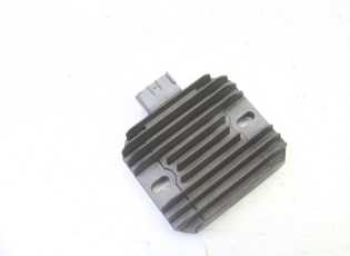 REGULATEUR CHARGE