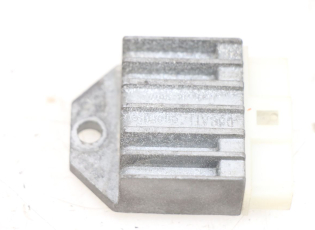 REGULATEUR CHARGE
