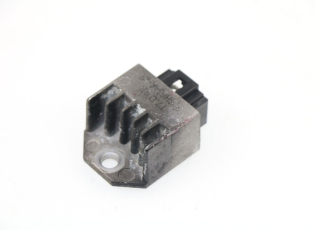 REGULATEUR CHARGE