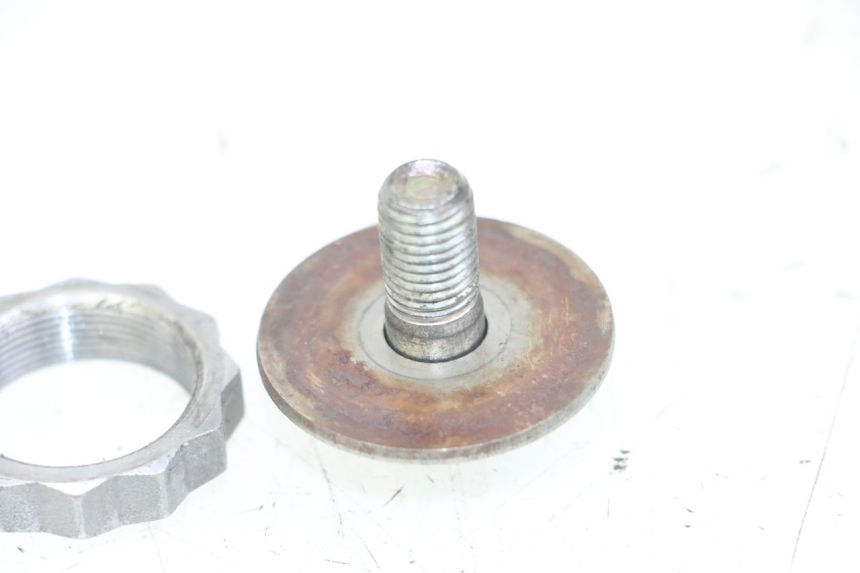 photo de SPROCKET OUTPUT SHAFT NUT HONDA CB R 1000 (2018 - 2023)