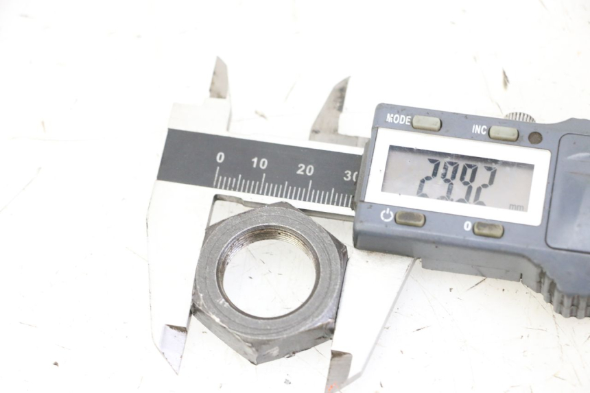 photo de SPROCKET OUTPUT SHAFT NUT YAMAHA FJ 36Y 1100 (1984 - 1985)
