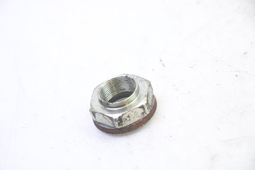 photo de SPROCKET OUTPUT SHAFT NUT YAMAHA FZ6 FAZER S2 600 (2007 - 2011)