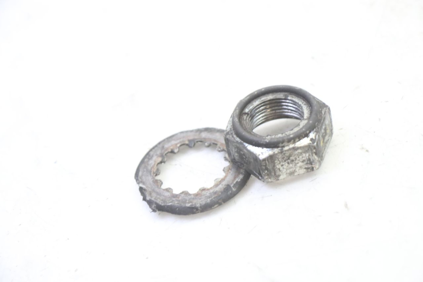photo de SPROCKET OUTPUT SHAFT NUT SUZUKI SV S 650 (2003 - 2009)