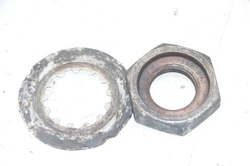 photo de SPROCKET OUTPUT SHAFT NUT YAMAHA FZS FAZER 600 (2001 - 2003)
