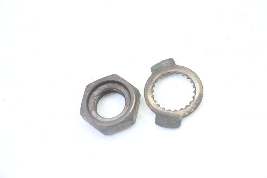 photo de SPROCKET OUTPUT SHAFT NUT YAMAHA YFM R RAPTOR 250 (2008 - 2014)