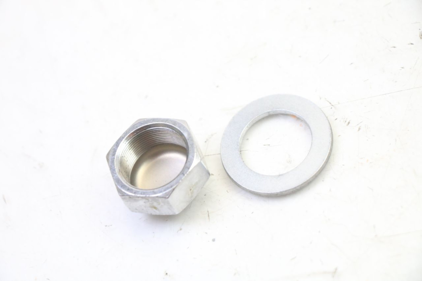 photo de FORK CROWN NUT YAMAHA FZ6 FAZER S2 600 (2007 - 2011)