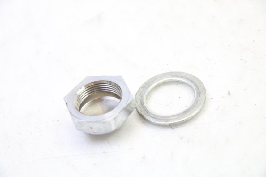 photo de FORK CROWN NUT SUZUKI SV S 650 (2003 - 2009)