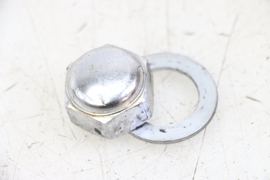photo de FORK CROWN NUT YAMAHA FZS FAZER 600 (2001 - 2003)