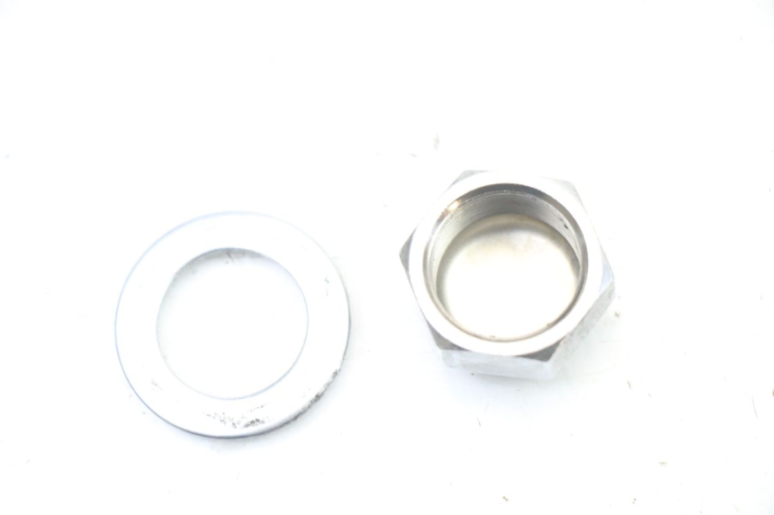 photo de FORK CROWN NUT YAMAHA XJ6 600 (2008 - 2016)