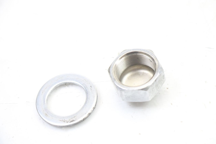photo de FORK CROWN NUT YAMAHA XJ6 600 (2008 - 2016)