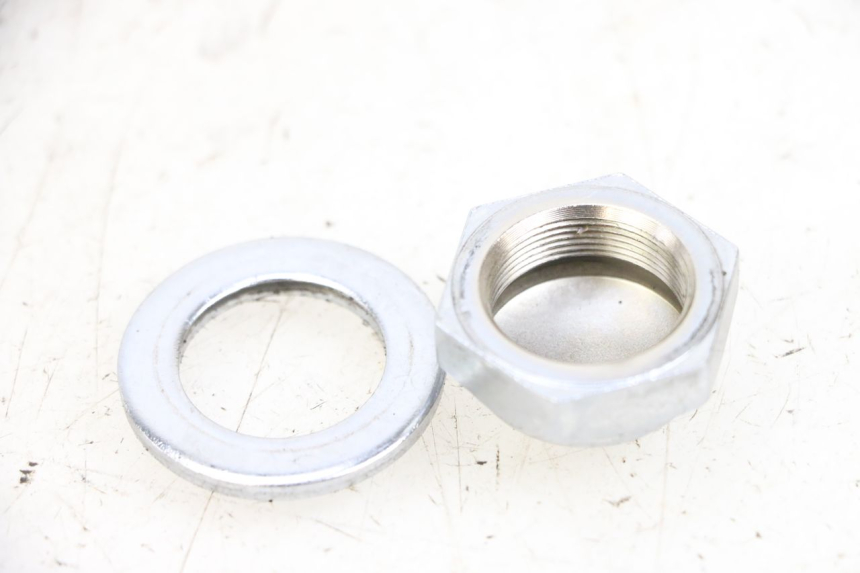 photo de FORK CROWN NUT KAWASAKI ZR 7 750 (1999 - 2001) - Zoom on usage condition