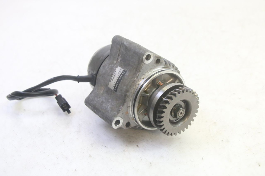 photo de ALTERNATOR SUZUKI GSF N BANDIT 600 (1996 - 1999) - Alternative perspective