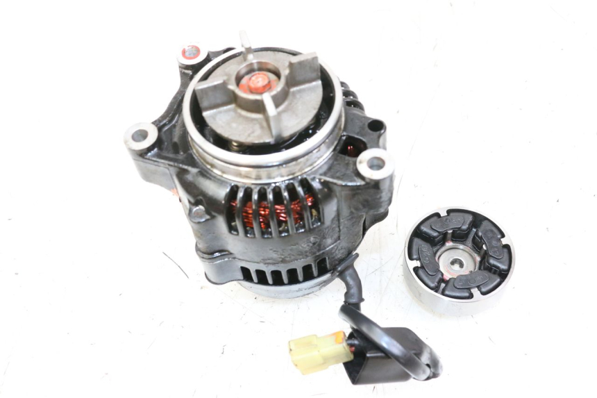 photo de ALTERNATOR KAWASAKI GTR 1000 (1994 - 2004)