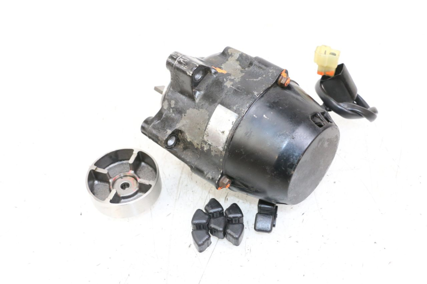 photo de ALTERNATOR KAWASAKI GTR 1000 (1994 - 2004)