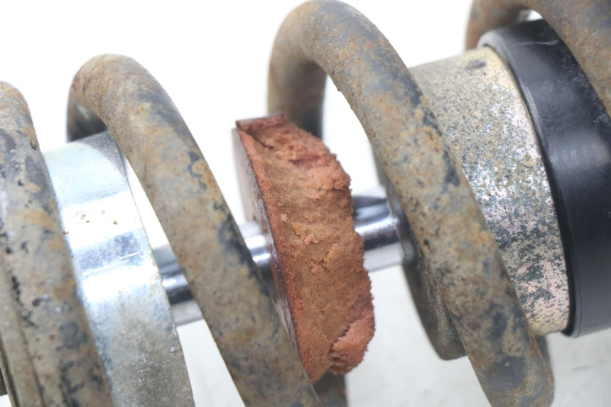 photo de REAR SHOCK ABSORBER YAMAHA TW 125 (1998 - 2002) - Zoom on usage condition