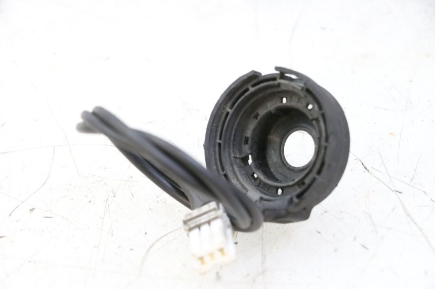 photo de TRANSPONDER ANTENNA PEUGEOT SATELIS 125 (2013 - 2018)