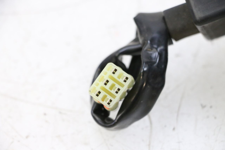 photo de TRANSPONDER ANTENNA YAMAHA XMAX X-MAX 125 (2006 - 2009) - Technical close-up