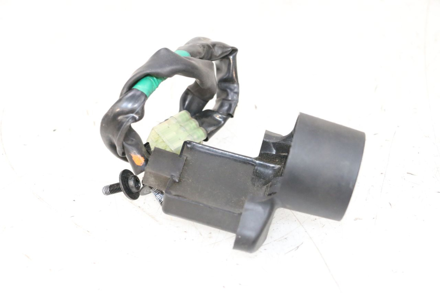 photo de TRANSPONDER ANTENNA YAMAHA XJ6 600 (2008 - 2016) - Alternative perspective