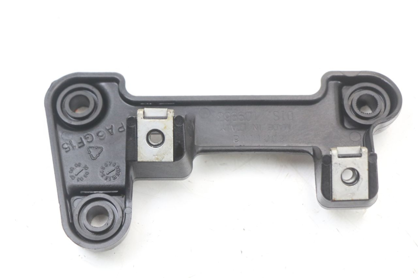 photo de SPEEDOMETER BRACKET APRILIA RS 50 (2006 - 2010)