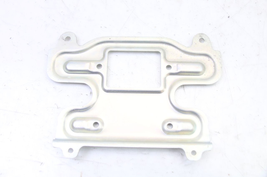 photo de SPEEDOMETER BRACKET APRILIA SXR 50 (2021 - 2023)