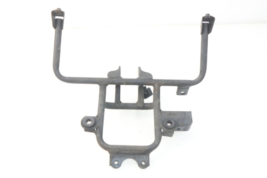 photo de FRONT FAIRING BRACKET HONDA SES DYLAN 125 (2002 - 2006)