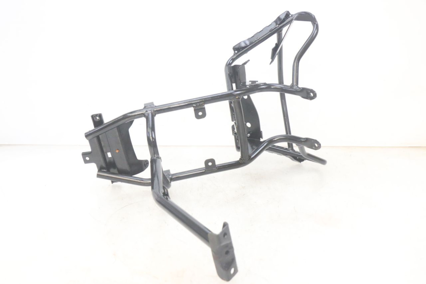 photo de FRONT FAIRING BRACKET PIAGGIO MP3 HPE 300 (2019 - 2026) - Product overview