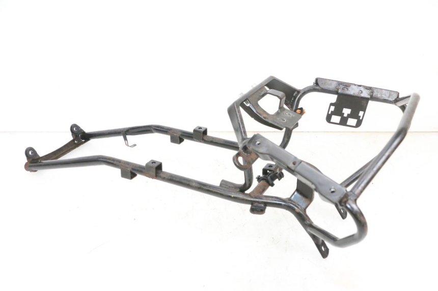 photo de FRONT FAIRING BRACKET PIAGGIO MP3 RL 250 (2007 - 2010) - Checked used part