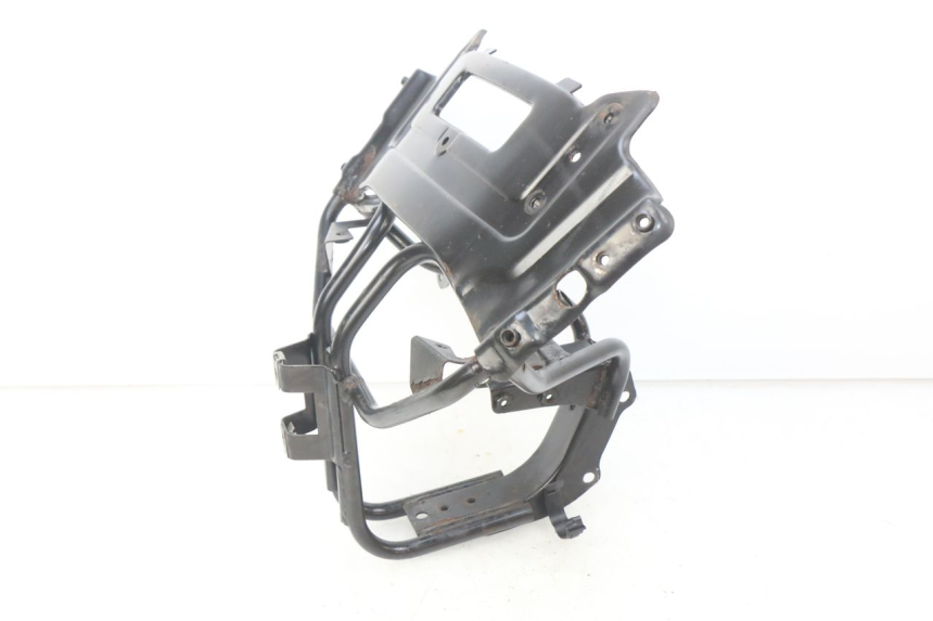 photo de FRONT FAIRING BRACKET GILERA NEXUS 125 (2009 - 2013)