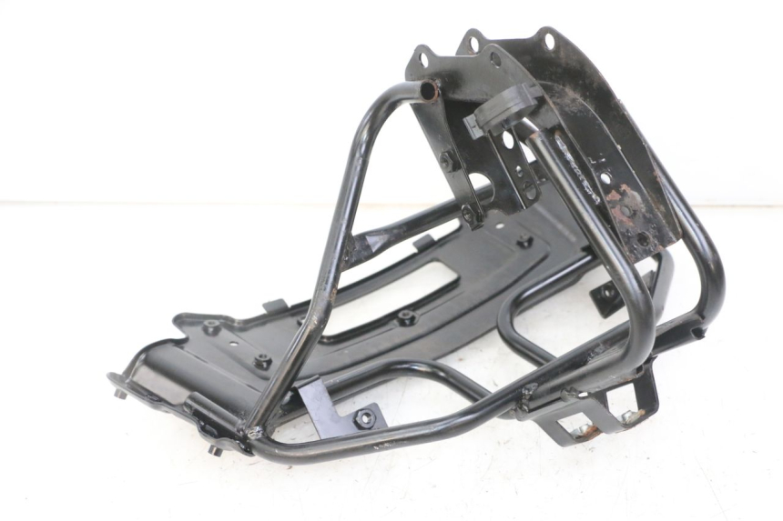 photo de FRONT FAIRING BRACKET GILERA NEXUS 125 (2009 - 2013)