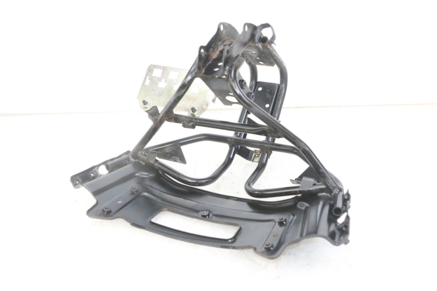 photo de FRONT FAIRING BRACKET GILERA NEXUS 125 (2009 - 2013)
