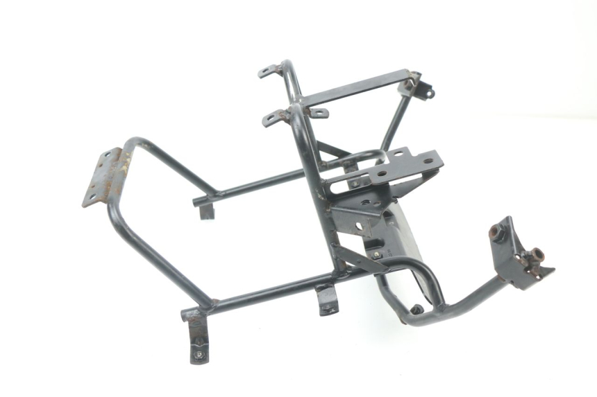 photo de FRONT FAIRING BRACKET PEUGEOT ELYSEO 50 (1998 - 2001)