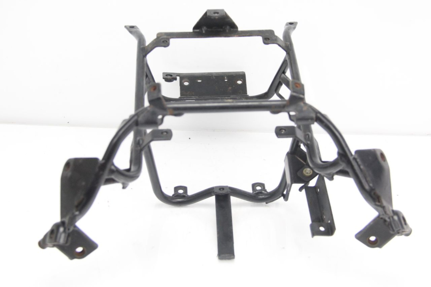 photo de FRONT FAIRING BRACKET PEUGEOT ELYSTAR 125 (2002 - 2007)