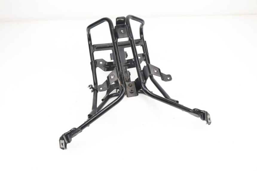 photo de FRONT FAIRING BRACKET PEUGEOT SATELIS 125 (2006 - 2009)