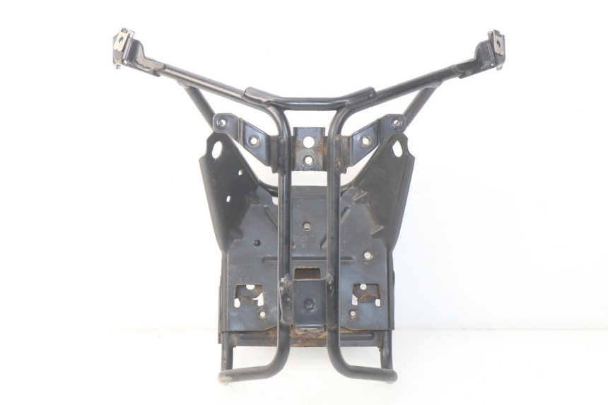 photo de FRONT FAIRING BRACKET PEUGEOT SATELIS 125 (2006 - 2009)