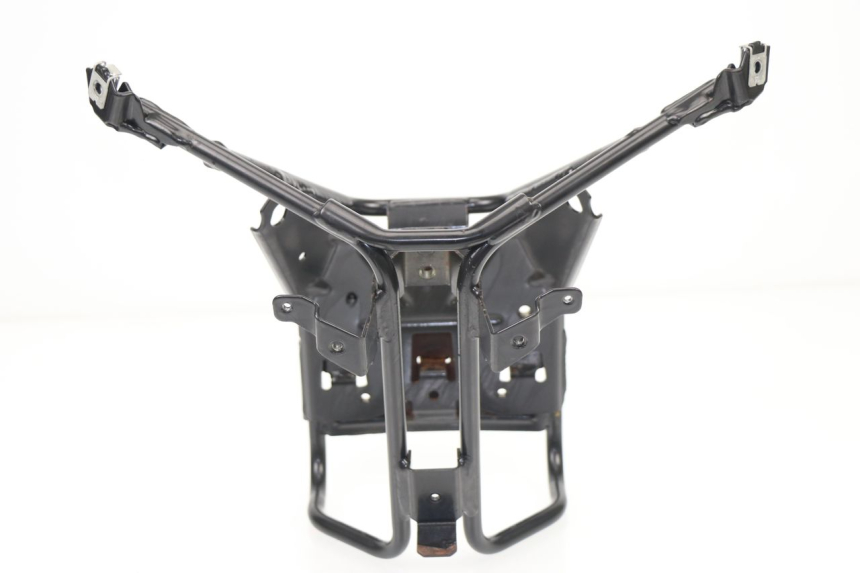 photo de FRONT FAIRING BRACKET PEUGEOT SATELIS 125 (2010 - 2012)