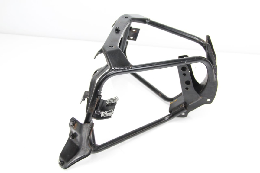 photo de FRONT FAIRING BRACKET PIAGGIO X9 125 (2000 - 2003)