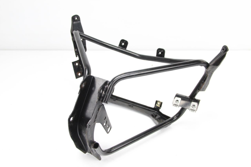 photo de FRONT FAIRING BRACKET PIAGGIO X9 125 (2000 - 2003)