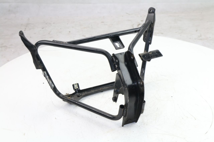 photo de FRONT FAIRING BRACKET PIAGGIO X9 125 (2000 - 2003)