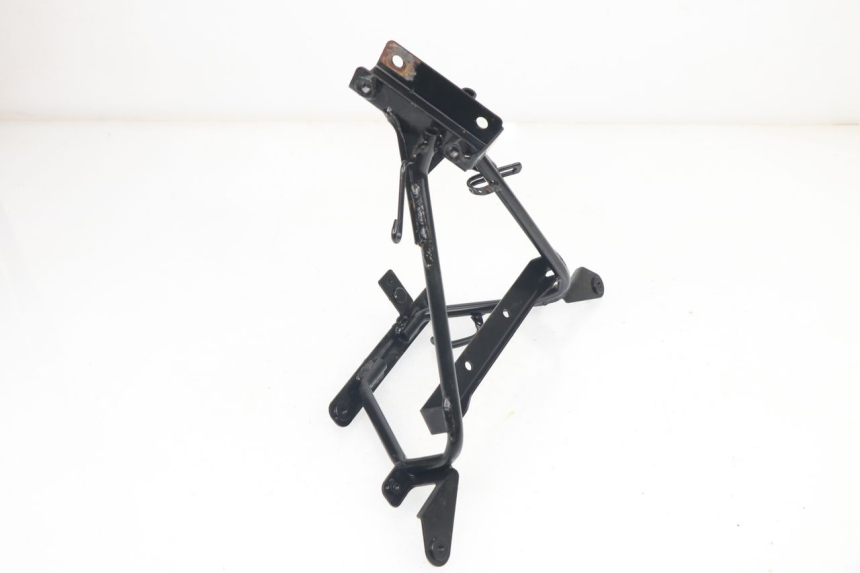 photo de FRONT FAIRING BRACKET DAELIM S2 FI 125 (2008 - 2017)